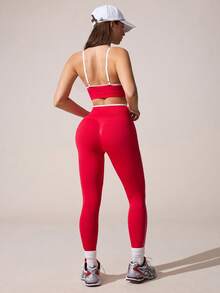 Core Rhythm 2-częściowy damski zestaw do fitnessu sportowego, biustonosz i legginsy, strój do jogi z modnym krzyżującym się wzorem w talii - Czerwony - Zobacz 2