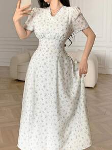 Feyla Women's Summer Romantic Ditsy Floral Waist Cinched Dress - Multicolor - View 4