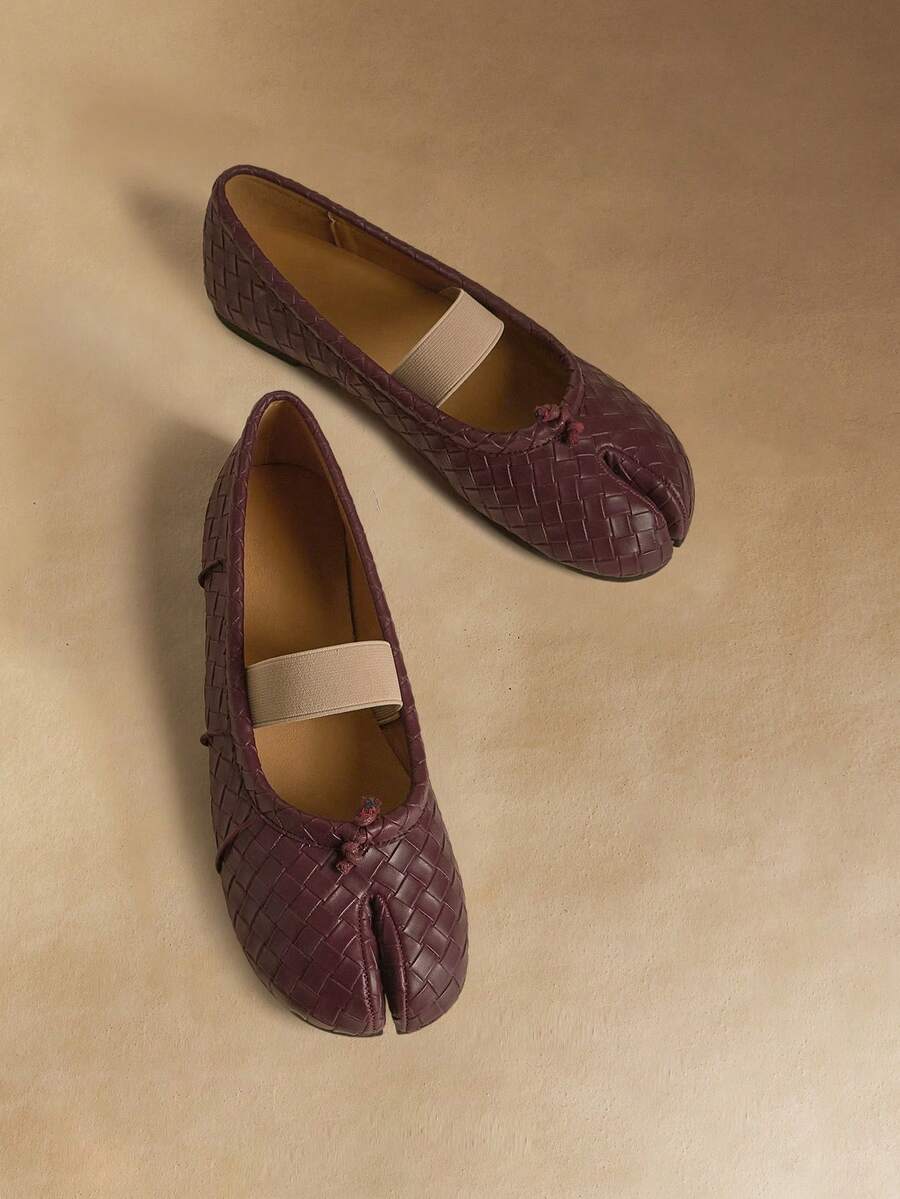 Rosivie Women's Black Round Toe Flat Mary Jane Tabi Split Toe Shoes, Low Heel, Campus Style Valentine's Day - Bordeaux - View 1