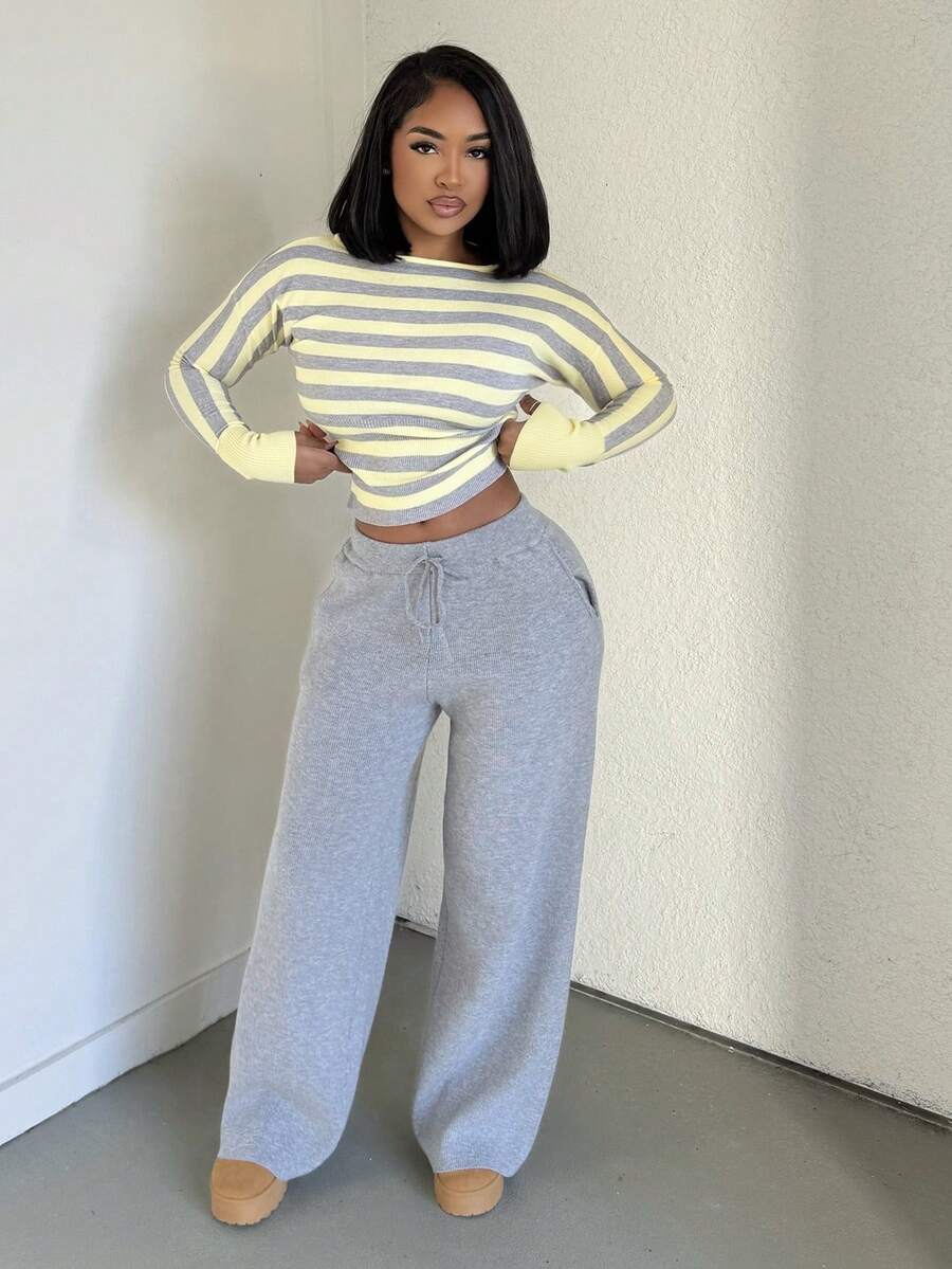 Alexandranx Women's Autumn/Winter New Arrival Turtleneck Long Sleeve Yellow Striped Slim Fit Ribbed Sweater,Fall