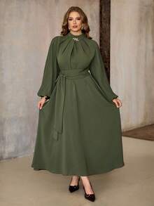 Roveilla 大码女装春秋冬法式浪漫西西里优雅休闲通勤度假下午茶派对纯色立领袖褶裥腰带松紧腰仿金属装饰长款连衣裙高领连衣裙女式橄榄绿连衣裙优雅长袖连衣裙橄榄绿连衣裙褶裥袖连衣裙腰带连衣裙长袖优雅连衣裙 - 軍綠色 - 查看 8