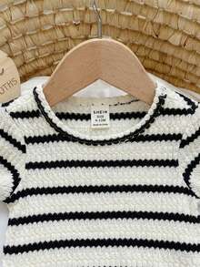 SHEIN 女婴可爱夏季休闲百搭针织彩色条纹短袖上衣和松紧腰裤套装 - 彩色 - 查看 7