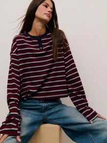 Nöista Áo thun kẻ sọc dáng suông, cổ Henley, kiểu dáng rộng rãi. Lý tưởng cho kỳ nghỉ xuân, mặc hàng ngày, hoàn hảo cho kỳ nghỉ lễ hội ở khu nghỉ dưỡng và ngày Valentine, tạo nên vẻ ngoài mùa xuân hè tuyệt vời. - Nhiều màu - Xem 4