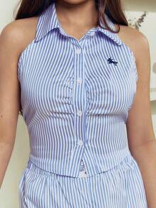 Criza Taa 2 件女式条纹印花无袖领绣花衬衫和松紧腰休闲短裤套装，春夏 - 藍白色 - 查看 3