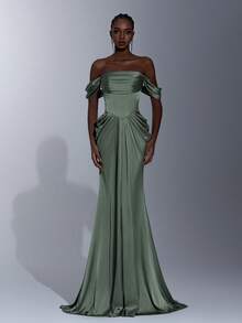 Elitara Elegant Minimalist Green Off Shoulder Strapless Ruffle Asymmetric Hem Fishtail Maxi Dress, Suitable For Wedding Events, Formal Autumn/Winter Gown - Olive Green - View 3