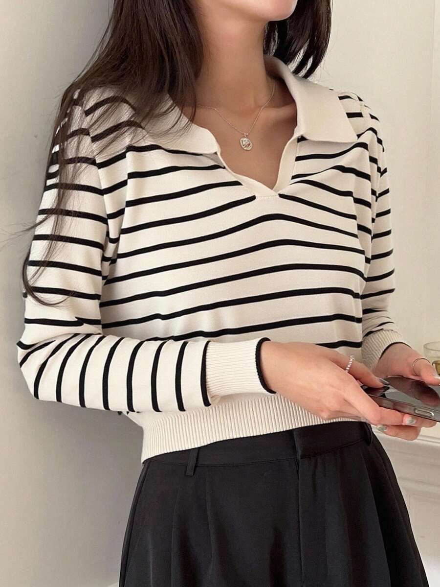 Suéter de rayas para mujer con cuello en V y manga larga, ideal para primavera y otoño - Caqui - Ver 1