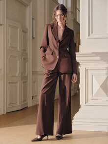 Anewsta Bộ vest nữ thanh lịch hiện đại, màu trơn, cổ chữ V, vai độn, dáng ôm, có túi, gồm áo blazer và quần tây. - Cà phê nâu - Xem 1