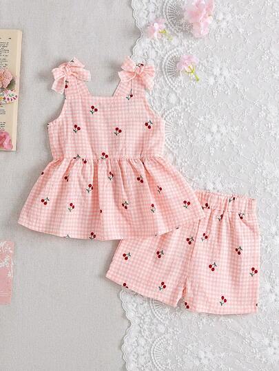SHEIN 2件套女婴吊带樱桃印花蝴蝶结装饰无袖条纹上衣+松紧腰短裤，可爱休闲套装，适合夏季日常外出或旅行