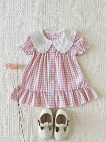 SHEIN Đầm công chúa cho bé sơ sinh với họa tiết trái tim hoạt hình dễ thương, có dây đeo và nơ trang trí, thích hợp cho các chuyến đi chơi, kỳ nghỉ và tiệc tùng mùa xuân/hè. - Bụi hồng - Xem 6
