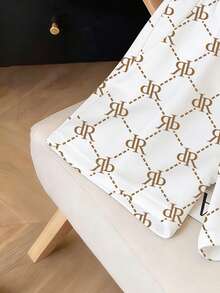 Resyla Women's Letter Print Elastic Waist Pockets Loose Casual Shorts - Black - View 3