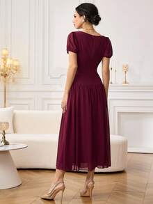 Modelyn 圆领串珠镶钻褶裥腰身女士短袖红色连衣裙 - 紅色 - 查看 2