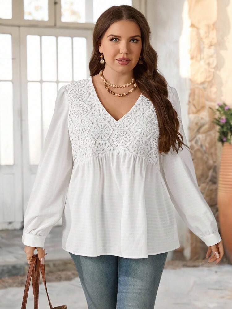 Plus Size Women's Fall/Early Spring Casual Fashion Vacation V-Neck Lace Patchwork Long Sleeve Blouse Top, Going Outs, 2026 New , Simple And Fashionable For Everyday Wear, Vacations Women , Holidays For Women, Spring Women, Valentine's Day , Valentines For Women