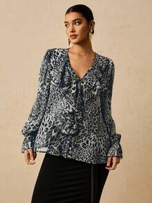 Travachic Blus Lengan Panjang Motif Bunga Chiffon untuk Wanita Ukuran Besar, Kemeja Motif Leopard dengan Hem Berkerut, Atasan Musim Panas - Dusty Blue - View 3