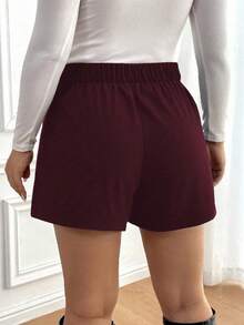 SHEIN LUNE CURVE Plus Size Asymmetric Shorts With Metal Button Decor - Burgundy - View 2