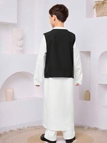 SHEIN 2件装斋月几何图案立领衬衫和背心套装，传统阿拉伯服装，适合中东季节穿着 - 彩色 - 查看 2