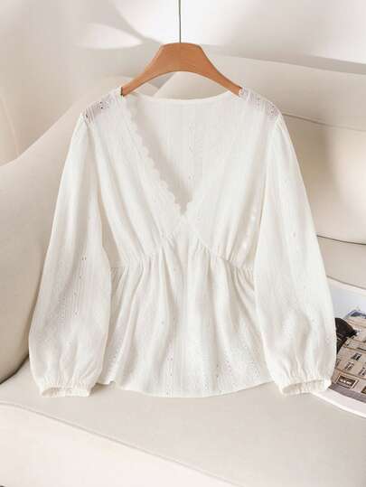 CosyJoli Women's Plus Size V-Neck Long Sleeve Cinched Waist Textured Brown Long Sleeve T-Shirt, Casual And Versatile For Everyday Wear Spring To Summer