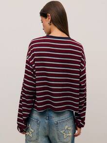 Nöista Áo thun kẻ sọc dáng suông, cổ Henley, kiểu dáng rộng rãi. Lý tưởng cho kỳ nghỉ xuân, mặc hàng ngày, hoàn hảo cho kỳ nghỉ lễ hội ở khu nghỉ dưỡng và ngày Valentine, tạo nên vẻ ngoài mùa xuân hè tuyệt vời. - Nhiều màu - Xem 2