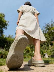 Sabots pour hommes - Nude - Voir 6