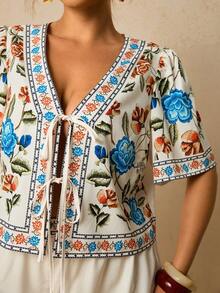 Travachic 大码女式碎花两件套，前系蝴蝶结上衣搭配宽松短裤，浪漫春日旅行约会装扮 - 彩色 - 查看 4