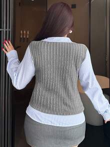 Dazy Plus Áo sơ mi cổ bẻ phối màu 2 trong 1, dáng ngắn, ôm sát, màu trơn, cỡ lớn, phong cách preppy dành cho nữ. - Xám - Xem 4