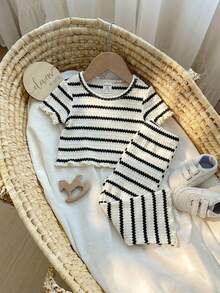 SHEIN 女婴可爱夏季休闲百搭针织彩色条纹短袖上衣和松紧腰裤套装 - 彩色 - 查看 3