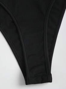 Sweetra Black Deep V Neck Backless Bodysuit, Highly Elastic, Minimalist, Suitable For Vacation, Party, Everyday Wear, Spring/Summer - Black - View 5