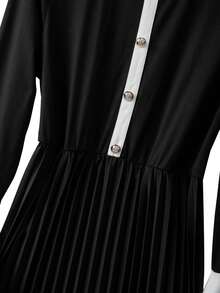 GlowEve CURVE 大码女士优雅撞色圆领喇叭袖褶裥下摆连衣裙 - 黑與白 - 查看 4