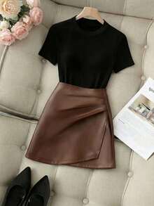 SHEIN Franclia French Retro Style, Solid Black Knitted T-Shirt With Round Neck And Fitted Design, Paired With A PU Leather Pleated Short Skirt With A Slit. New Women's Two-Piece Set: Black Top And Brown Leather Skirt; Or A Knitted Stretch Black T-Shirt Paired With A Maillard PU Skirt Set.Summer ,Summer Holiday Outfits,Spring, Spring Outfit Women, Valentine's Day,Valentines Day Outfit,Carnival,Carnival Women,Beach,Wedding,Birthday,Birthday Dress,Gym,Going Out, Elegant,Vacation,Casual,Y2k,Graduation Season Attire, Fashionable Casual Commuter Wear, Business Office Wear, Versatile And Stylish Everyday Casual Wear, Urban Teacher's Professional Attire - Multicolor - View 1