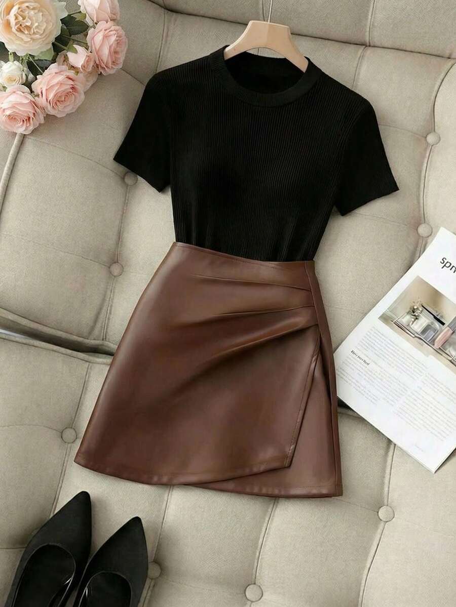 SHEIN Franclia French Retro Style, Solid Black Knitted T-Shirt With Round Neck And Fitted Design, Paired With A PU Leather Pleated Short Skirt With A Slit. New Women's Two-Piece Set: Black Top And Brown Leather Skirt; Or A Knitted Stretch Black T-Shirt Paired With A Maillard PU Skirt Set.Summer ,Summer Holiday Outfits,Spring, Spring Outfit Women, Valentine's Day,Valentines Day Outfit,Carnival,Carnival Women,Beach,Wedding,Birthday,Birthday Dress,Gym,Going Out, Elegant,Vacation,Casual,Y2k,Graduation Season Attire, Fashionable Casual Commuter Wear, Business Office Wear, Versatile And Stylish Everyday Casual Wear, Urban Teacher's Professional Attire - Multicolor - View 1