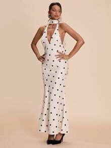 SHEIN BAE Đầm maxi dài thướt tha màu mơ chấm bi đen, cổ yếm, cổ chữ V sâu, đuôi cá xếp tầng, thanh lịch, thích hợp cho hẹn hò, dự đám cưới, ngày Valentine, họp mặt chị em, tiệc tùng sang trọng, đầm chấm bi. - Màu be - Xem 3