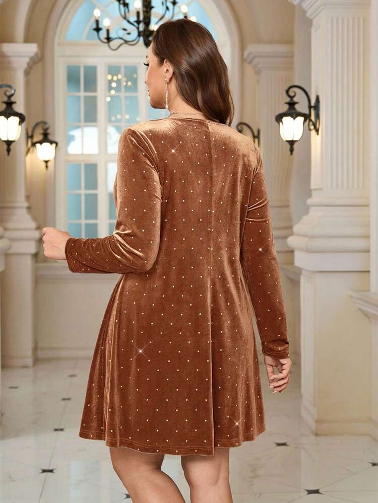 Plus Size Women Black Velvet Rhinestone Decor Round Neck Dress Valentine's Day Brown Plus Size Dress Elegant Dresses For Women Elegant Dresses Elegant Dress For Women Elegant Dress For Women Birthday Dress New Year Dress Brown Dress Sparkly Dress  Valentine's Day