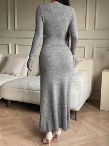 DAZY 女士修身短款毛衣上衣和半裙两件套 - 灰色 - 查看 3