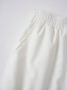 Cévolie Bộ đồ 2 món thời trang dành cho nữ, màu trơn, có bèo nhún ở gấu, kiểu áo quây và quần ống rộng, thích hợp cho kỳ nghỉ. - trắng - Xem 5