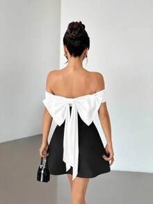SHEIN PETITE Váy trễ vai đen trắng thắt nơ ngày lễ tình nhân, Fairycore, Tốt nghiệp, Váy tốt nghiệp cho nữ, Váy trở lại trường - Đen và trắng - Xem 11