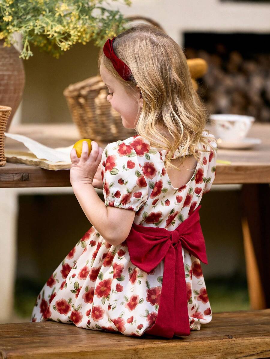 SHEIN Vintage Floral Print Puff Sleeve Dress With Bow Back For Young Girls, Suitable For Spring/Summer And Outdoor Vacation - Red and White - View 1