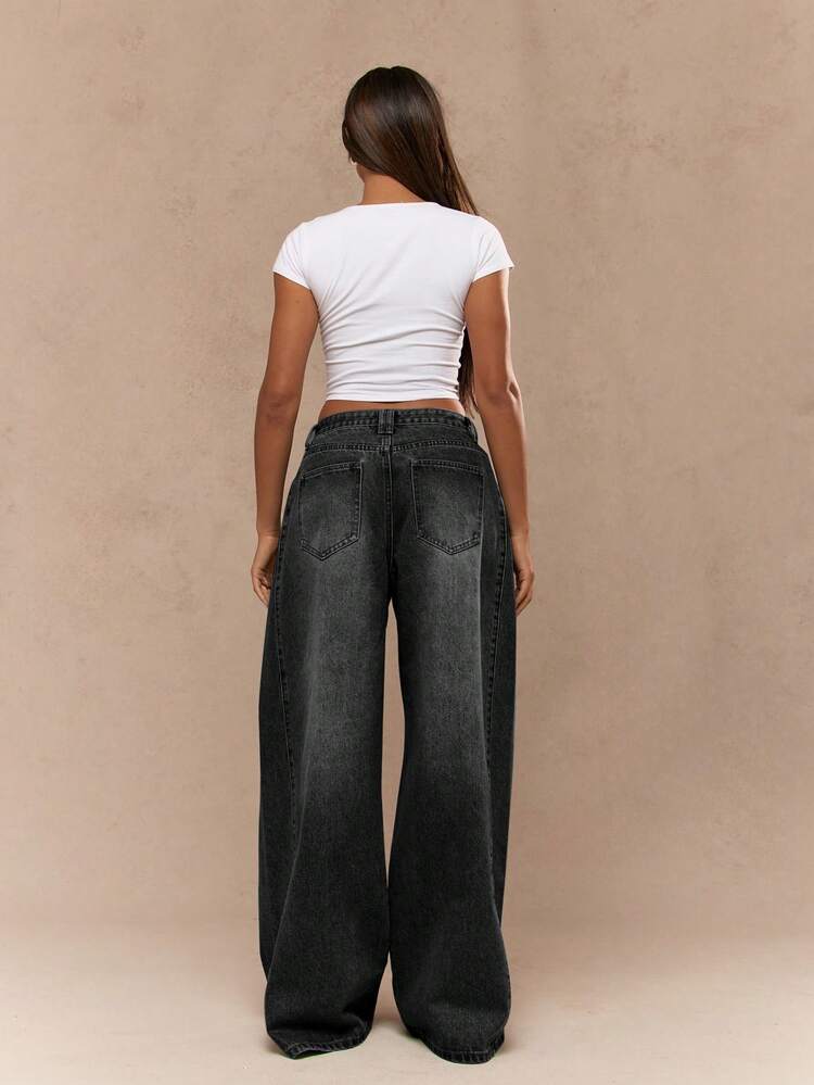 MISSGUIDED Calça Denim Palazzo de Perna Larga e Cintura Baixa para Mulheres, Lavagem Escura, Calça Denim Folgada e Plissada, Estilo Retrô Y2K Casual para Outono e Inverno
