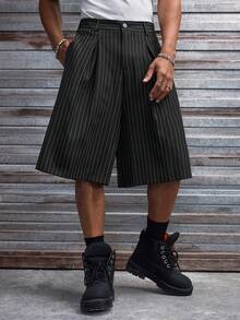 AXEPEAK Men's Pleated Pocket Striped Loose Casual Shorts - Black - View 3