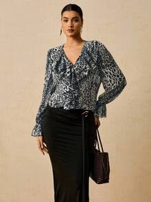 Travachic Blus Lengan Panjang Motif Bunga Chiffon untuk Wanita Ukuran Besar, Kemeja Motif Leopard dengan Hem Berkerut, Atasan Musim Panas - Dusty Blue - View 6