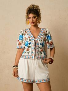 Travachic 大码女式碎花两件套，前系蝴蝶结上衣搭配宽松短裤，浪漫春日旅行约会装扮 - 彩色 - 查看 3