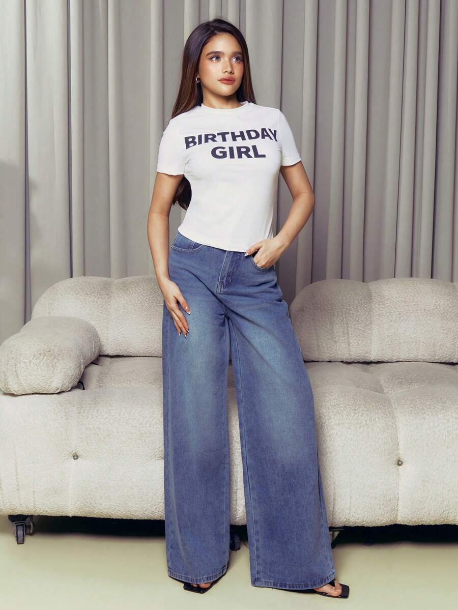 Criza Taa Women T-Shirts Birthday Girl Graphic Tee Slogan Fitted Cute Top Vacation Festival Occasion Holiday Airport Party Fall Winter Christmas,Elegant - White - View 1