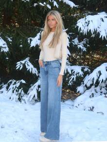 Sydney Algeri Fall/Winter Women's Pocketed Wide Leg Loose Casual Thermal Lined Jeans, Going Out Winter-Warm Khaki Fleece-Lined Distressed Low-Rise Straight-Leg Blue Jeans - Medium Wash - View 5