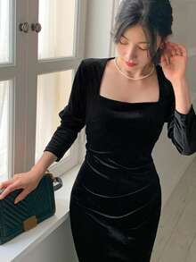 DAZY 女士方领修身丝绒中长连衣裙，优雅正式场合吊带裙 - 黑色 - 查看 4