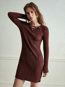 Écloséra 纯色罗纹镂空V领修身长袖连衣裙 - 咖啡棕 - 查看 3