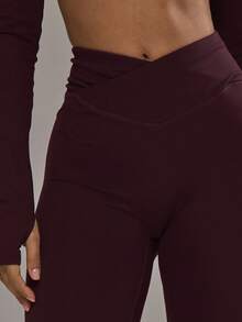 Musera Sport Conjunto de leggings con frente cruzado, solo parte inferior, activewear de invierno para pádel, deporte, gimnasio y entrenamiento, de aleación - Burdeos - Ver 6