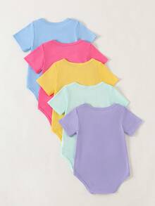 SHEIN Playful Pals 5件套女婴柔软舒适圆领纯色糖果连体衣，时尚休闲日常穿着，易于穿脱，短袖短裤款式，春夏款 - 彩色 - 查看 2