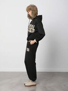 SURIMA 2pcs Women Black Casual Minimalist Hoodie Sweatshirt And Sweatpants Set, Streetwear