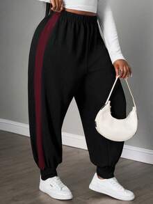 SHEIN PETITE CURVE Plus Contrast Side Seam Sweatpants Graduation,Back To School Outfits,Graduation,Teacher Outfits For Women,Back To School - Burgundy - View 6