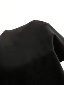 MaterniChic 孕妇纯色方领褶皱修身鱼尾下摆优雅连衣裙 - 黑色 - 查看 6