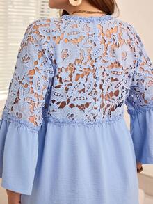 EMERY ROSE Blouse élégante à manches évasées et col en V avec patchwork en dentelle pour femmes grandes tailles