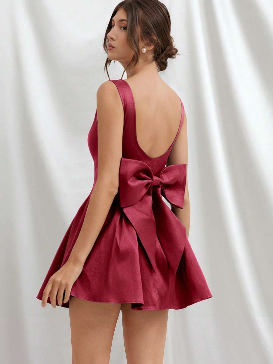 L'Amorae 女士连衣裙，后背饰有串珠蝴蝶结，低圆领露背设计，方领 - 酒紅色 - 查看 1